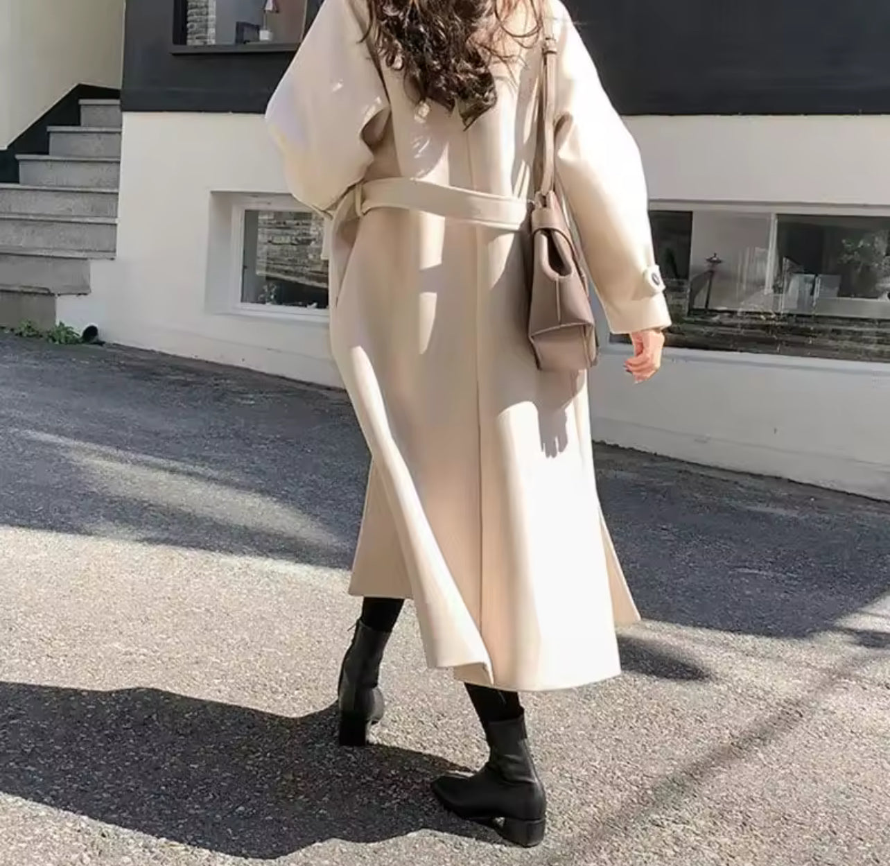 Manteau élégant avec ceinture