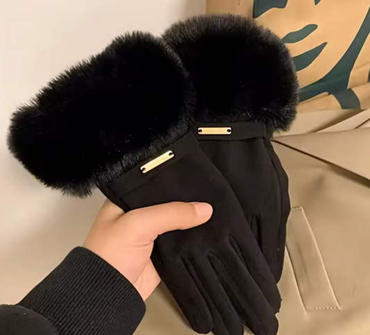 Gants avec poignets pelucheuses