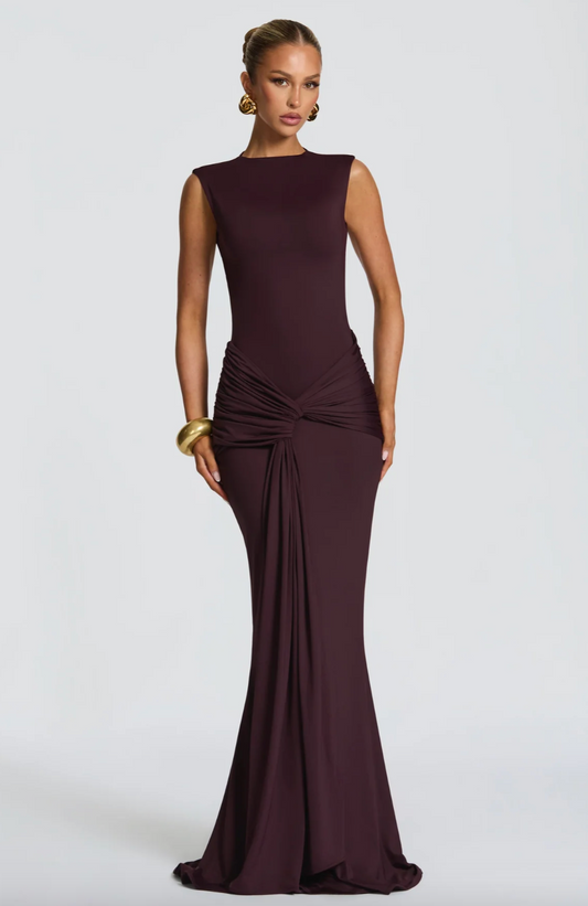 Robe longue avec dos ouvert