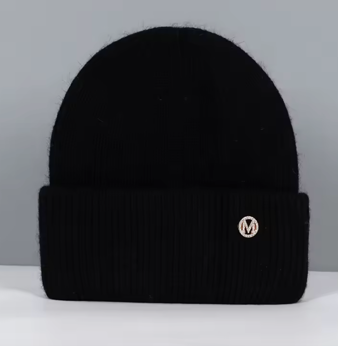 Bonnet confortable disponible en plusieurs coloris
