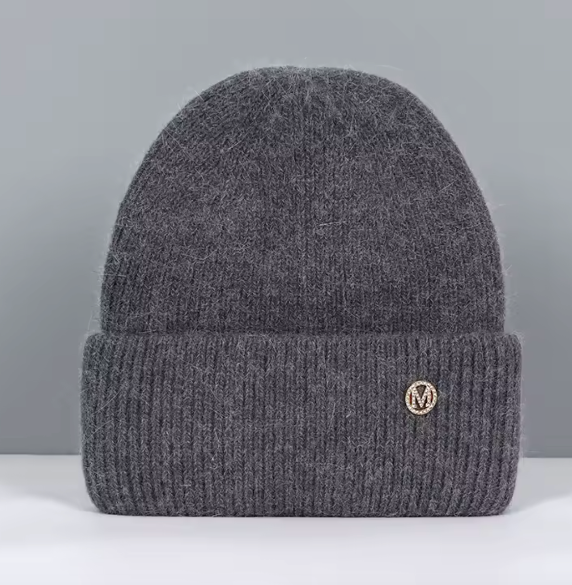Bonnet confortable disponible en plusieurs coloris