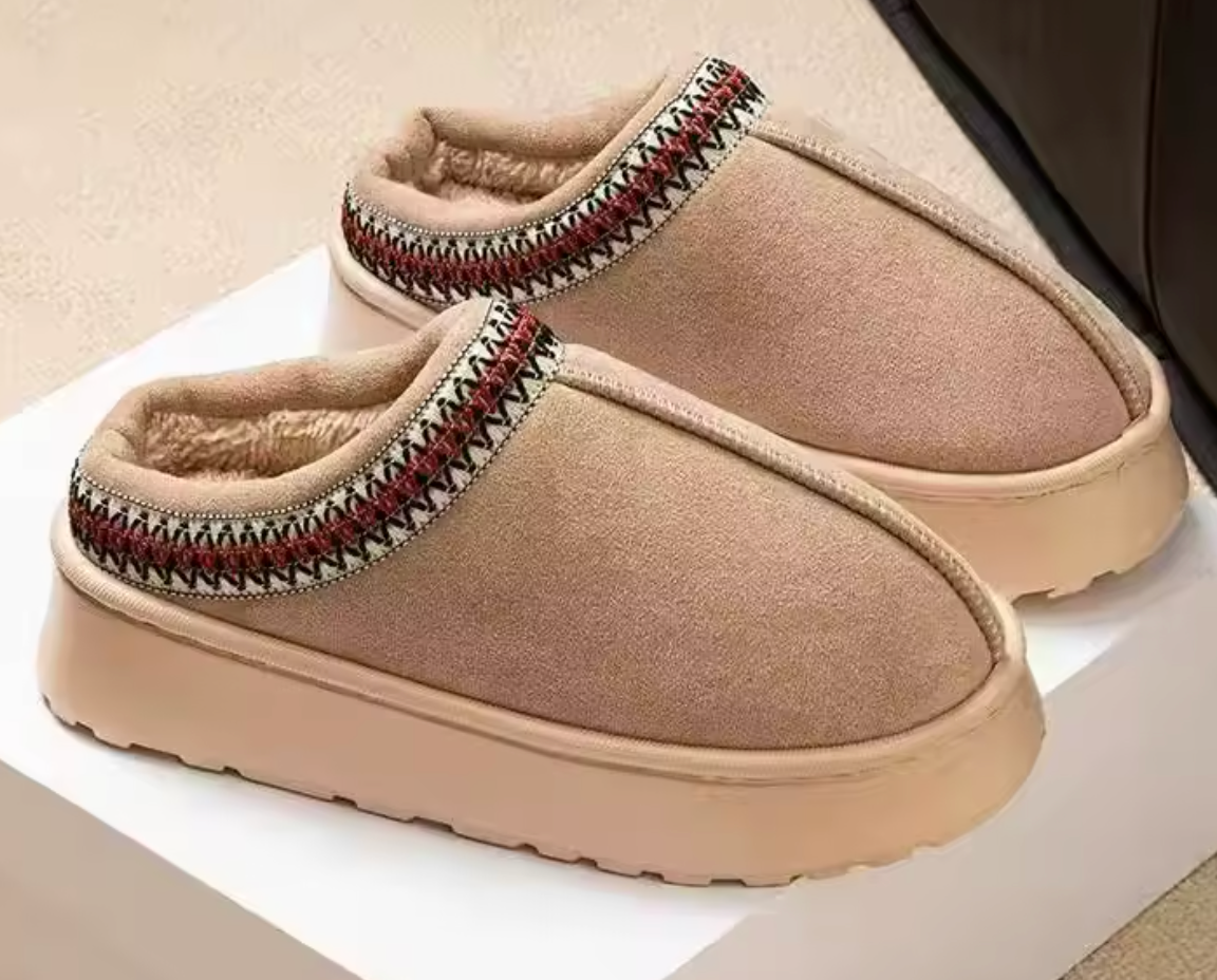 Chaussons moelleux à plateforme