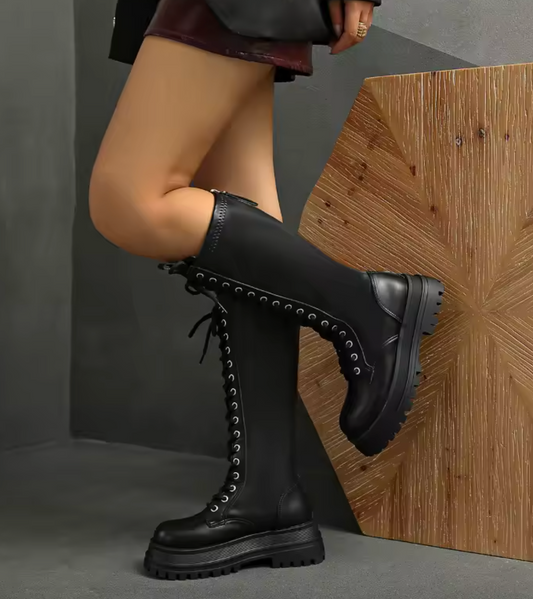 Bottes haute avec lacets