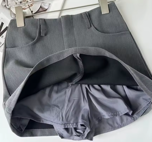 Jupe short élégant avec taille haute