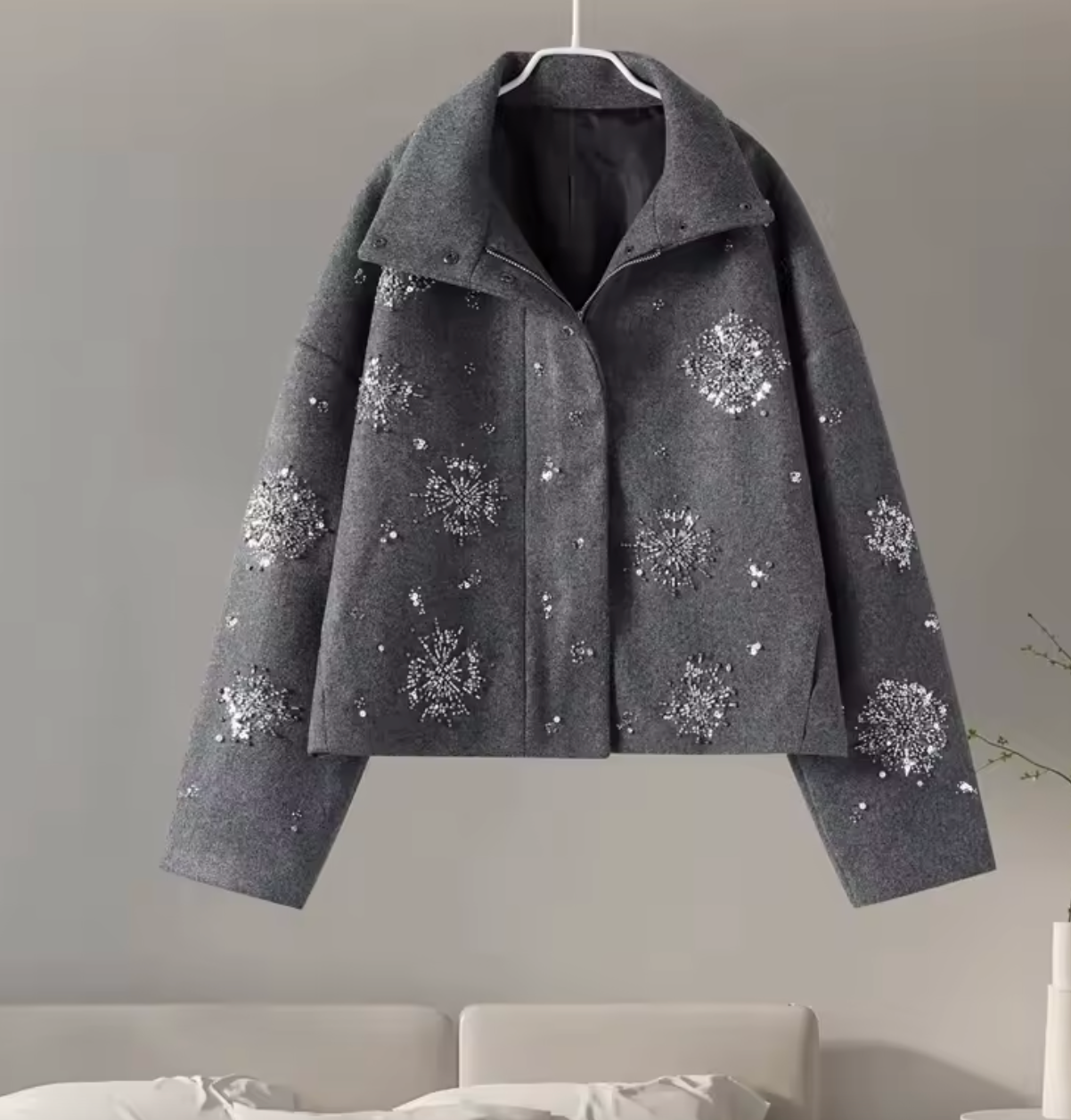 Manteau chic avec strass