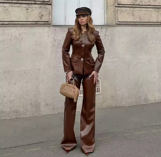 Ensemble en simili cuir veste et pantalon