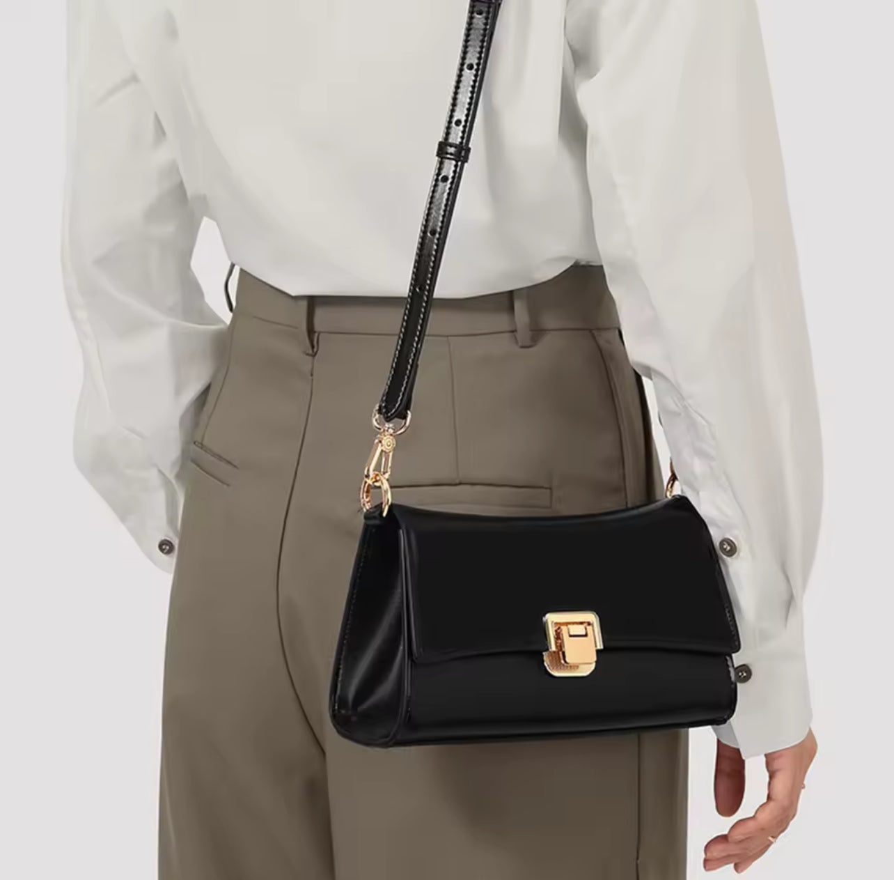 Sac à main lunaire élégant pour femme