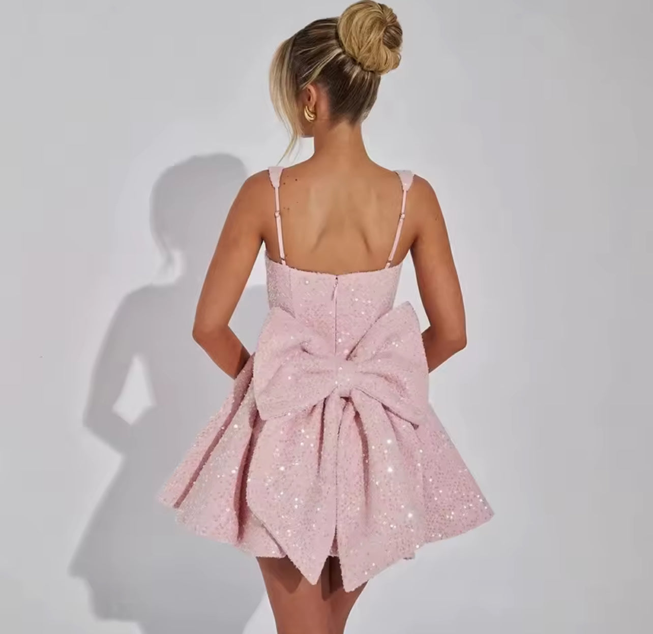 Robe élégante et sexy à paillettes