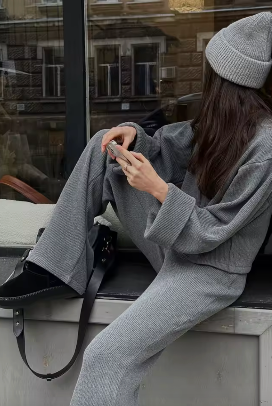 Ensemble en tricot veste et pantalon