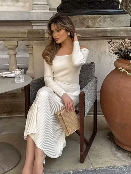 Robe élégante avec épaules dénudées