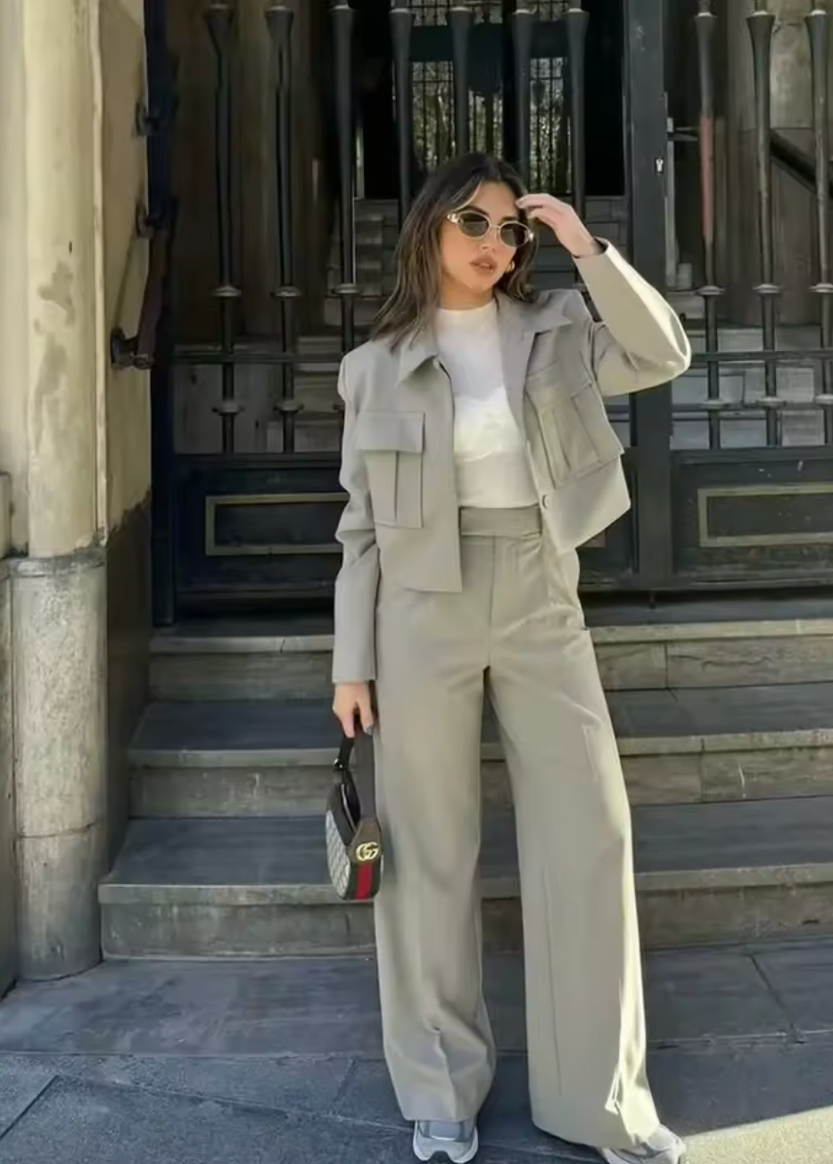 Jacket avec poches et Pantalon taille haute