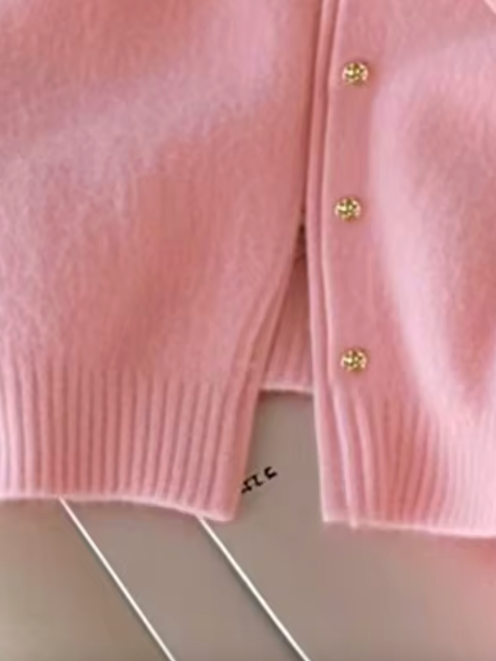 Cardigan élégant pelucheux