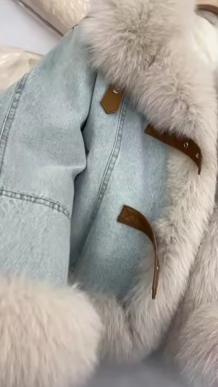 Veste en jeans avec doublure pelucheuse
