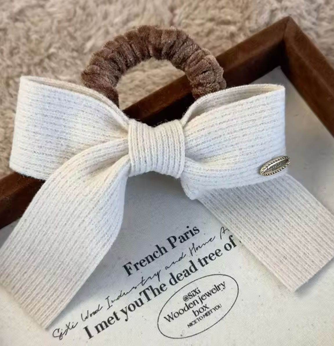 Serre tête en tricot