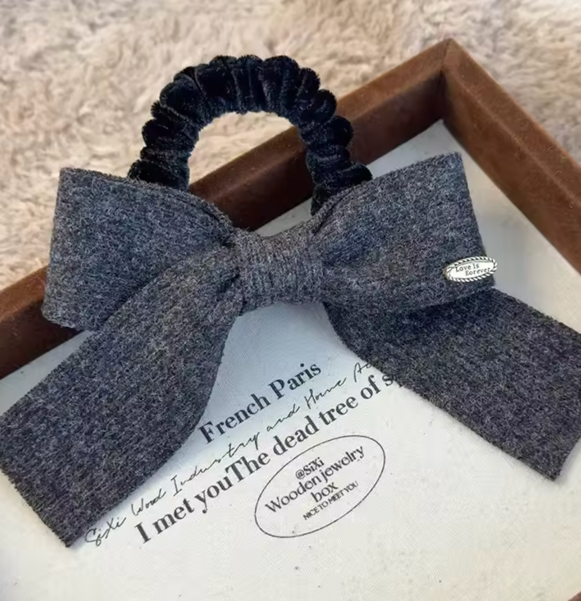 Serre tête en tricot