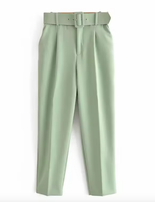 Pantalon élégant avec ceinture intégrée