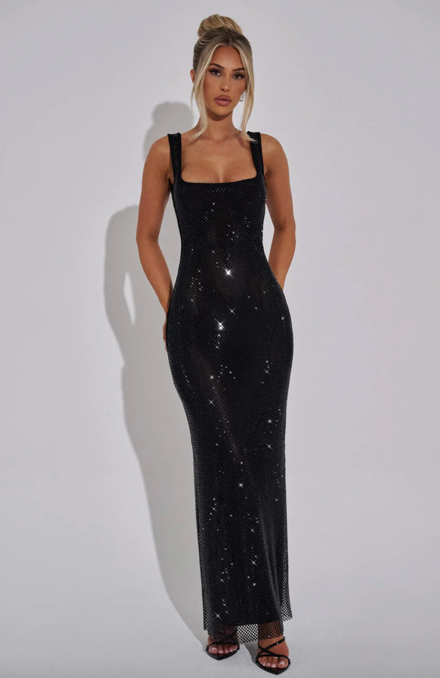 Robe longue en filet avec strass