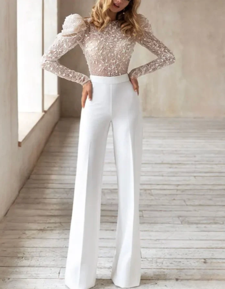 Combinaison élégant avec haut en strass et transparent